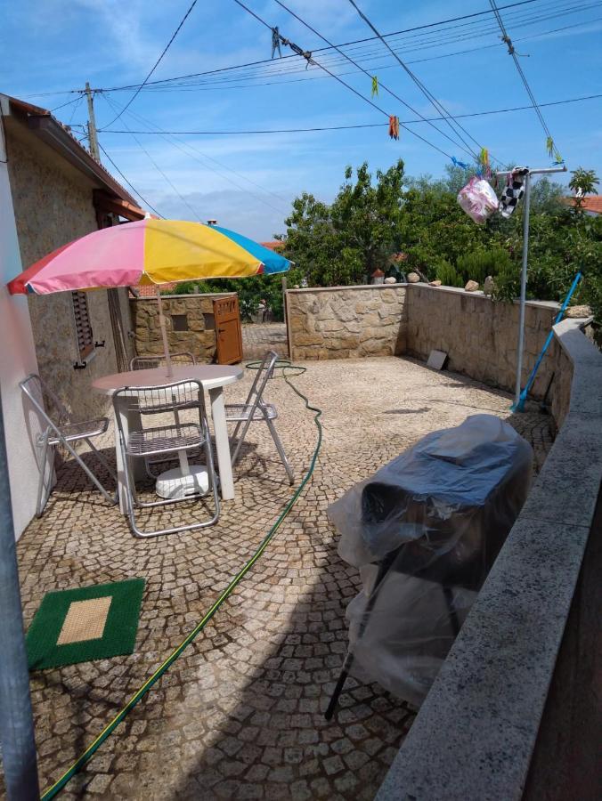 Villa Moradia Familia Escoto Monsanto Exterior foto